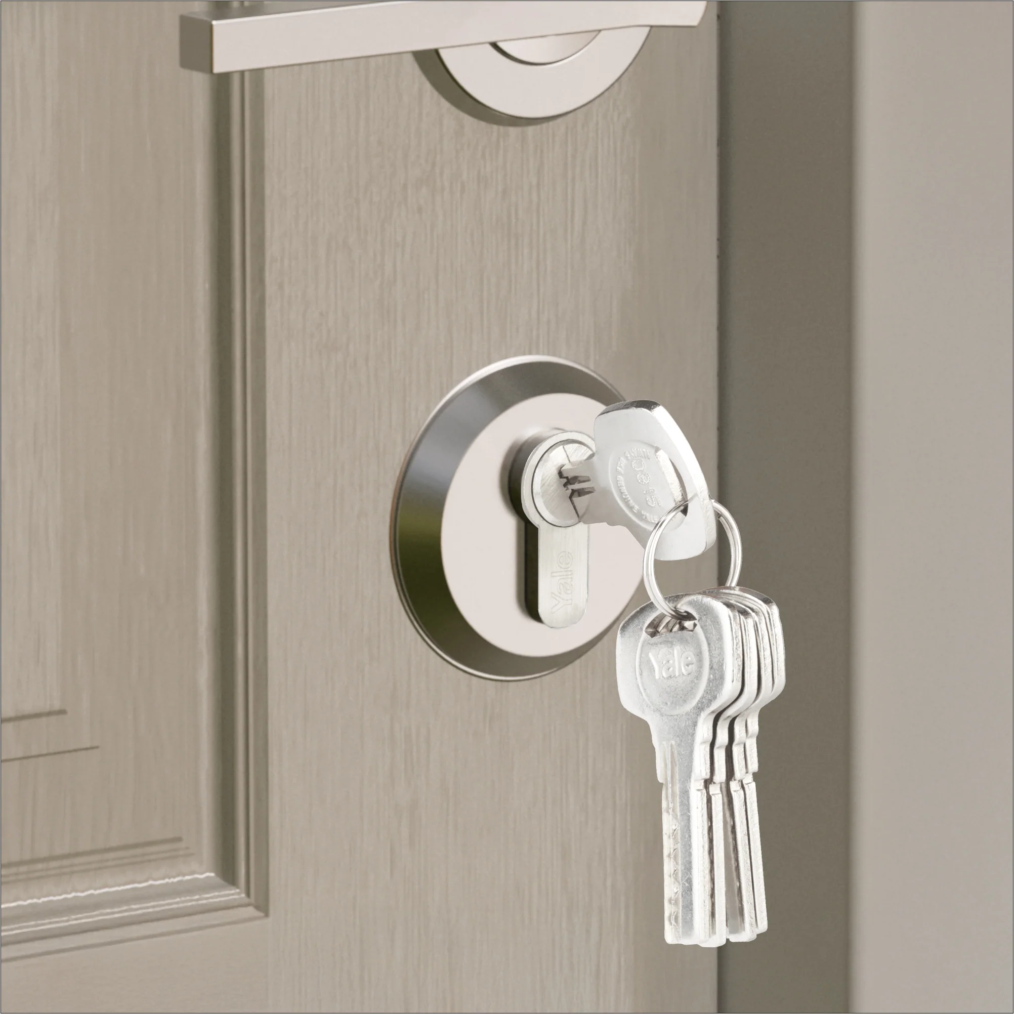 Yale Cylinder (70 MM TT SN DK-S) with Inside Thumb turn, Satin Nickel, Dimple Keys (5nos.) - Image 7