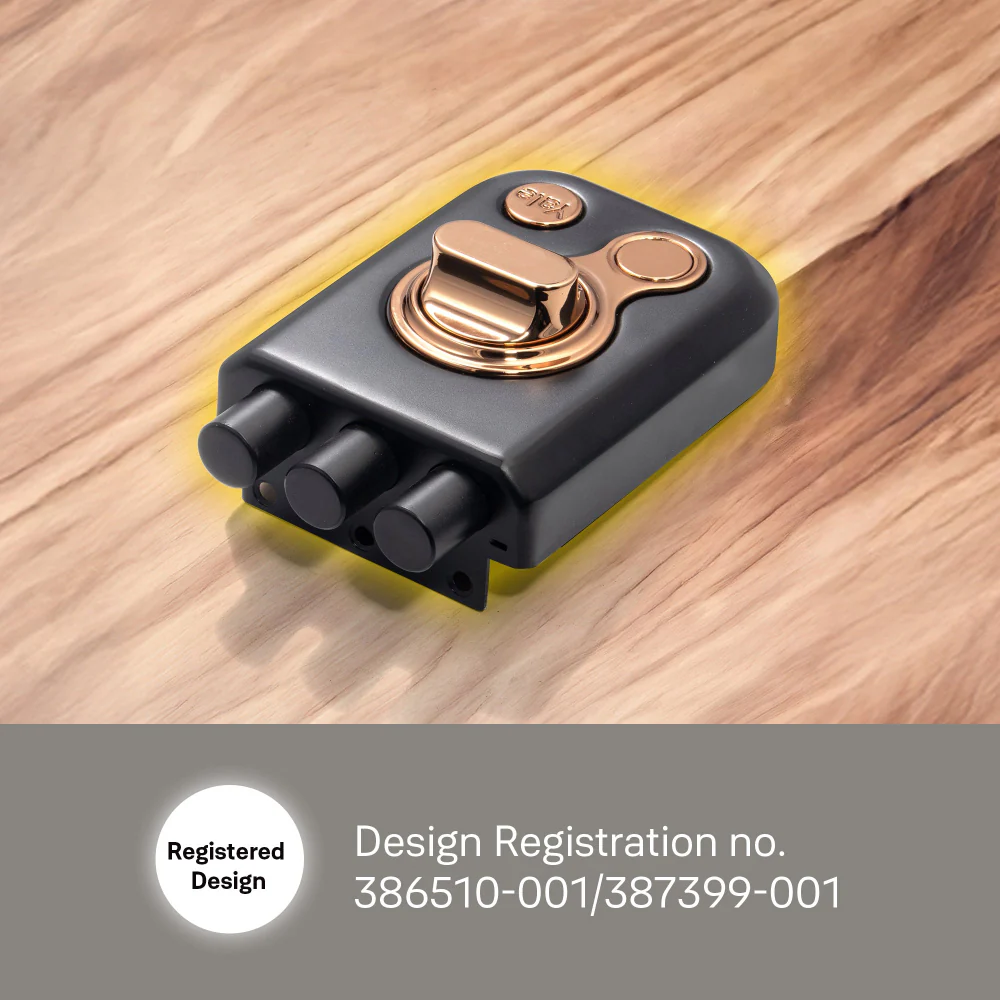 Yale Kratos™ RIM lock KRT-3B-TT-BM/RG – Tribolt, 3 Deadbolts, Thumbturn, 4 Dimple Keys (Black Matt and Rose Gold) - Image 9